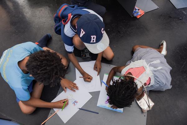 MuseumsQuartier: Wir verreisen im Kopf, Vorleseprogramm (Architekturzentrum Wien, 17.6.2018) https://www.mqw.at/programm/kinderkulturparcours | Foto: eSeL.at - Joanna Pianka Foto: eSeL.at - Joanna Pianka