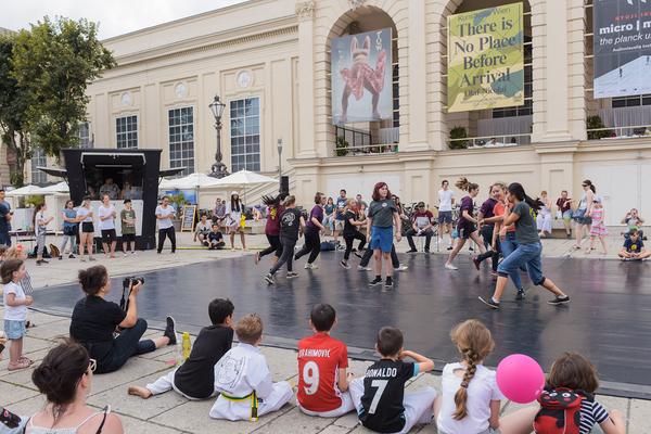 MuseumsQuartier:  SILK Fluegge - All Style - Kids Battle, Spiel & Erlebnis - KinderKulturParcours (17.6.2018) https://www.mqw.at/programm/kinderkulturparcours | Foto: eSeL.at - Joanna Pianka Foto: eSeL.at - Joanna Pianka