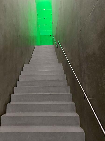 Kunsthaus Bregenz: Jakob Lena Knebl & Ashley Hans Scheirl - Seasonal Greetings (12.12.20 - 14.3.21 - currently closed due to Lockdown) https://www.kunsthaus-bregenz.at/ausstellungen/aktuelle-ausstellung/knebl-scheirl | Foto: eSeL