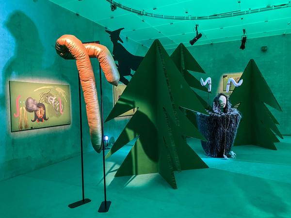 Kunsthaus Bregenz: Jakob Lena Knebl & Ashley Hans Scheirl - Seasonal Greetings (12.12.20 - 14.3.21 - currently closed due to Lockdown) https://www.kunsthaus-bregenz.at/ausstellungen/aktuelle-ausstellung/knebl-scheirl | Foto: eSeL