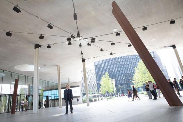 Erste Campus: Rupert Huber - Walking Music (Eröffnung, 7.6.2019, Dauer 7.-28.6.2019) http://www.erstestiftung.org/de/event/walking-music/ |  Foto: eSeL Foto: eSeL.at - Lorenz Seidler