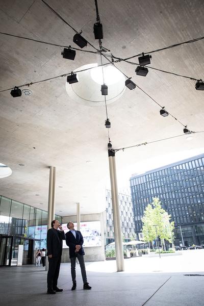 Erste Campus: Rupert Huber - Walking Music (Eröffnung, 7.6.2019, Dauer 7.-28.6.2019) http://www.erstestiftung.org/de/event/walking-music/ |  Foto: eSeL Foto: eSeL.at - Lorenz Seidler