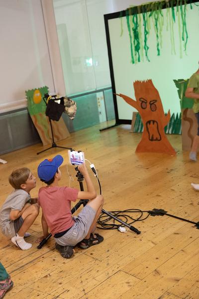 StadtLabor: ZOOM Trickfilmwerkstatt (Erbsenfabrik im brick-5, 17.7.2019) https://esel.cc/StadtLabor_Zoom-Trickfilmstudio | Foto: eSeL Foto: eSeL.at - Lorenz Seidler