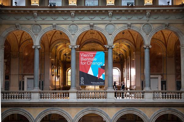 ERSTE Foundation Tipping Point Talks 2019: Uncanny Values Kuratorinführung @ MAK (19.9.2019) http://www.erstestiftung.org/de/200 | Foto: eSeL Foto: eSeL.at - Lorenz Seidler