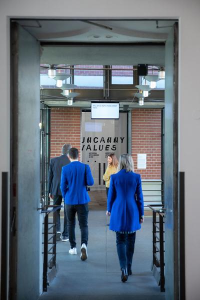 ERSTE Foundation Tipping Point Talks 2019: Uncanny Values Kuratorinführung @ MAK (19.9.2019) http://www.erstestiftung.org/de/200 | Foto: eSeL Foto: eSeL.at - Lorenz Seidler