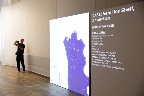 ERSTE Foundation Tipping Point Talks 2019: Uncanny Values Kuratorinführung @ MAK (19.9.2019) http://www.erstestiftung.org/de/200 | Foto: eSeL Foto: eSeL.at - Lorenz Seidler