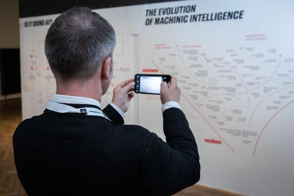 ERSTE Foundation Tipping Point Talks 2019: Uncanny Values Kuratorinführung @ MAK (19.9.2019) http://www.erstestiftung.org/de/200 | Foto: eSeL Foto: eSeL.at - Lorenz Seidler