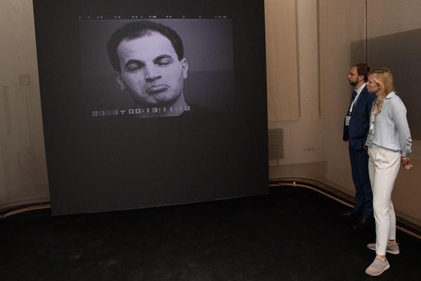 ERSTE Foundation Tipping Point Talks 2019: Uncanny Values Kuratorinführung @ MAK (19.9.2019) http://www.erstestiftung.org/de/200 | Foto: eSeL Foto: eSeL.at - Lorenz Seidler