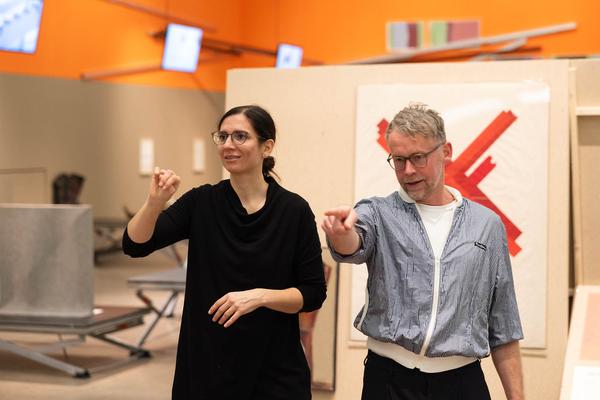 Kunsthalle Wien: VIENNA ART WEEK für Alle: ÖGS Führung "No Feeling Is Final" (14.11.2023) Foto: eSeL.at - Lorenz Seidler Foto: eSeL Lorenz Seidler