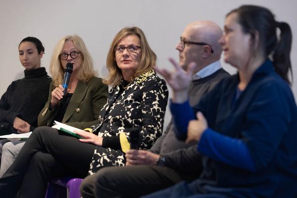 VIENNA ART WEEK für Alle: „Wie/Wann können Kunst und Kultur inklusiver werden?" Panel (MQ Raum D, 13.11.2023) Foto: eSeL.at - Lorenz Seidler Foto: eSeL Lorenz Seidler