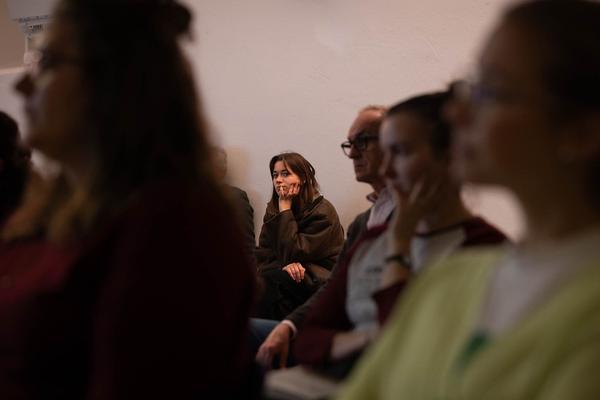 VIENNA ART WEEK für Alle: „Wie/Wann können Kunst und Kultur inklusiver werden?" Panel (MQ Raum D, 13.11.2023) Foto: eSeL.at - Lorenz Seidler Foto: eSeL Lorenz Seidler