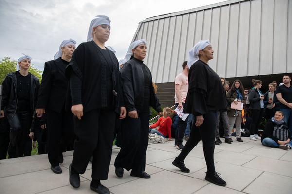 Wiener Festwochen: Eröffnungswochenende @ Donaustadt: Bouchra Ouizguen - Corbeaux (11.-14.5.2019) https://esel.at/termin/101519 | Foto: eSeL Foto: eSeL.at - Lorenz Seidler