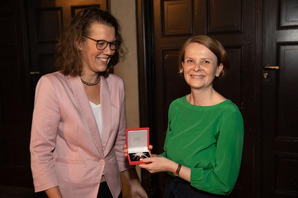 X Auguration Rektorat Akademie der Bildenden Künste Wien (Eva Blimlinger, Andrea Braidt, Karin Riegler) (Semperdepot, 19.9.2019) https://www.akbild.ac.at | Foto: eSeL Foto: eSeL.at - Lorenz Seidler