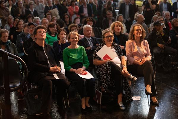 X Auguration Rektorat Akademie der Bildenden Künste Wien (Eva Blimlinger, Andrea Braidt, Karin Riegler) (Semperdepot, 19.9.2019) https://www.akbild.ac.at | Foto: eSeL Foto: eSeL.at - Lorenz Seidler