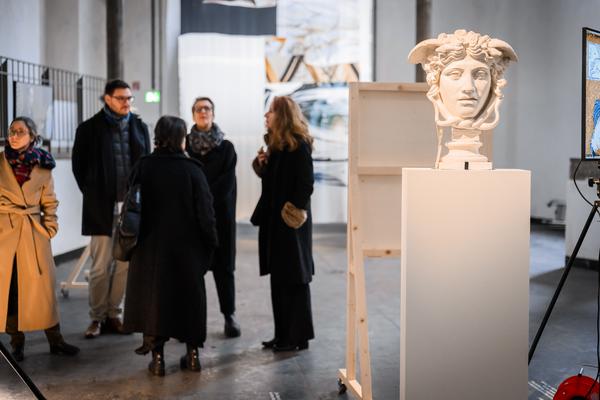 Alexander Kluge: Nachts träumen die Kulissen von ungesehenen Bildern (Akademie der bildenden Künste Wien - Prospekthof, 05.02. - 24.02.2026) Foto: eSeL.at - Joanna Pianka