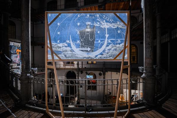 Alexander Kluge: Nachts träumen die Kulissen von ungesehenen Bildern - Eröffnung (Akademie der bildenden Künste Wien - Prospekthof, 05.02.2026) Foto: eSeL.at - Joanna Pianka