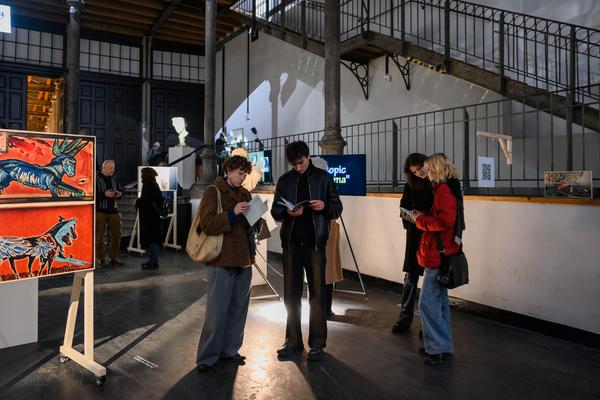 Alexander Kluge: Nachts träumen die Kulissen von ungesehenen Bildern - Eröffnung (Akademie der bildenden Künste Wien - Prospekthof, 05.02.2026) Foto: eSeL.at - Joanna Pianka