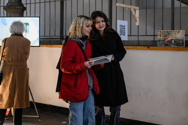 Alexander Kluge: Nachts träumen die Kulissen von ungesehenen Bildern - Eröffnung (Akademie der bildenden Künste Wien - Prospekthof, 05.02.2026) Foto: eSeL.at - Joanna Pianka