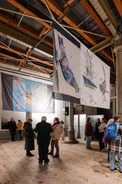 Alexander Kluge: Nachts träumen die Kulissen von ungesehenen Bildern - Eröffnung (Akademie der bildenden Künste Wien - Prospekthof, 05.02.2026) Foto: eSeL.at - Joanna Pianka