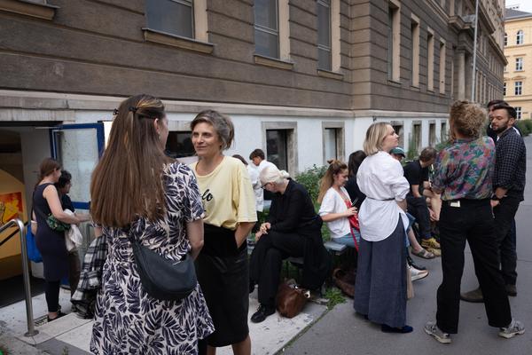 Alina Sokolova &quot;Ambivalent Feeling of Staying Alive&quot;. Erste Bank Art Award 2025 (DAS WEISSE HAUS, 9.9.2025) Foto: eSeL.at - Lorenz Seidler