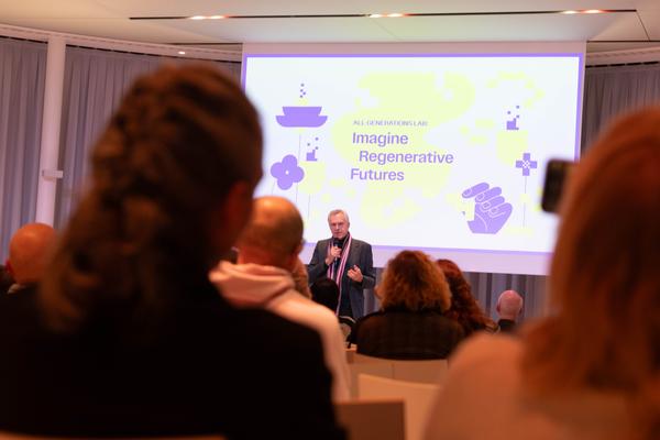 ReGenerativa Auftakt: &quot;Imagine Regenerative Futures&quot; (MQ Libelle, 1.12.2025) Foto: eSeL.at - Lorenz Seidler