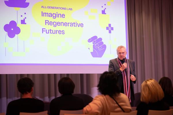 ReGenerativa Auftakt: &quot;Imagine Regenerative Futures&quot; (MQ Libelle, 1.12.2025) Foto: eSeL.at - Lorenz Seidler