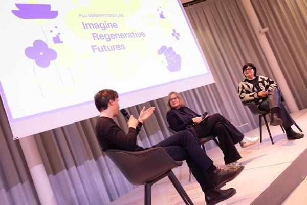 ReGenerativa Auftakt: &quot;Imagine Regenerative Futures&quot; (MQ Libelle, 1.12.2025) Foto: eSeL.at - Lorenz Seidler