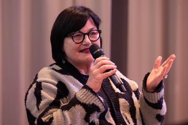 ReGenerativa Auftakt: &quot;Imagine Regenerative Futures&quot; (MQ Libelle, 1.12.2025) Foto: eSeL.at - Lorenz Seidler