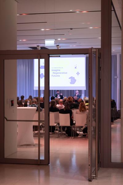 ReGenerativa Auftakt: &quot;Imagine Regenerative Futures&quot; (MQ Libelle, 1.12.2025) Foto: eSeL.at - Lorenz Seidler