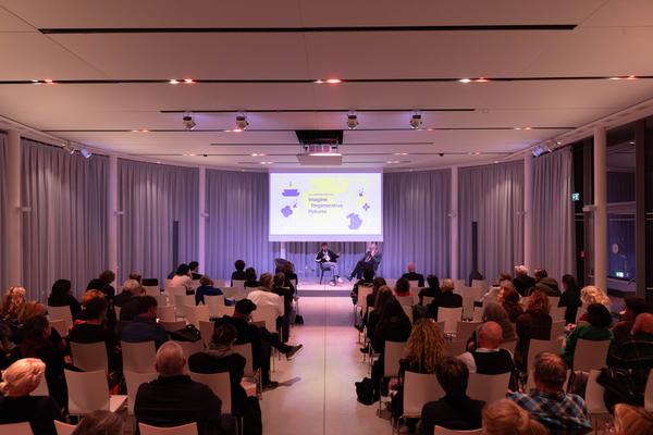 ReGenerativa Auftakt: &quot;Imagine Regenerative Futures&quot; (MQ Libelle, 1.12.2025) Foto: eSeL.at - Lorenz Seidler