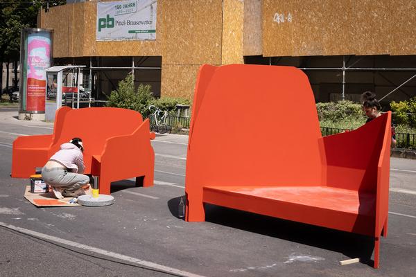 Angewandte Festival 2025: Monuments of the Future. Platzgestaltung Abt. Design Investigations (Oskar Kokoschka Platz, 25.6. - 28.6.2025) Foto: eSeL.at - Lorenz Seidler