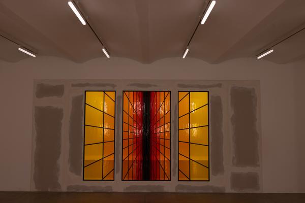 Jeremy Shaw &quot;Towards Logarithmic Delay&quot; (Secession, 29.5. – 31.8.2025) Foto: eSeL.at - Lorenz Seidler