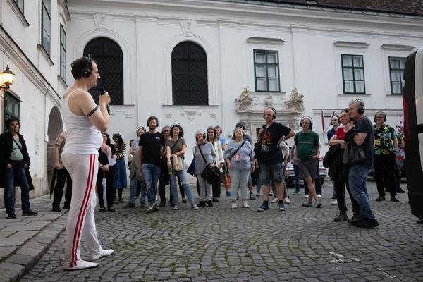 Austrofred &quot;Magic Music Walk&quot; (Wir.Sind.Wien.Festival @ 1010, 1.6.2025) Foto: eSeL.at - Lorenz Seidler