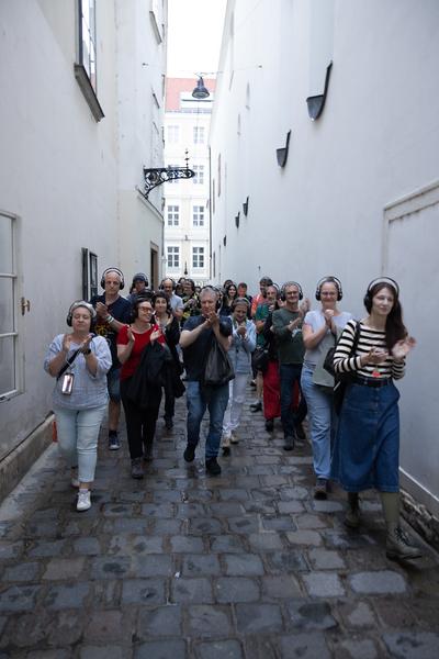 Austrofred &quot;Magic Music Walk&quot; (Wir.Sind.Wien.Festival @ 1010, 1.6.2025) Foto: eSeL.at - Lorenz Seidler