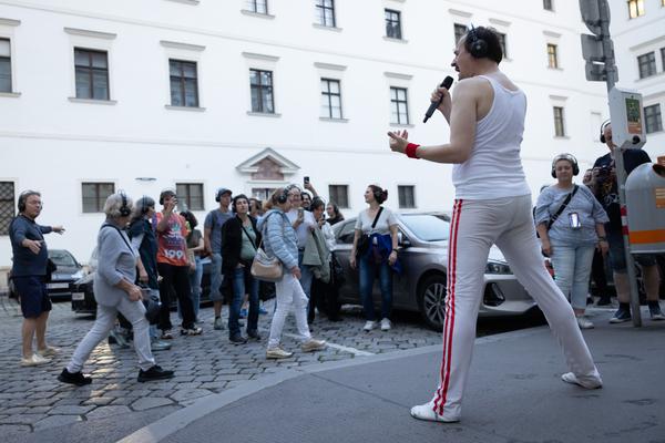 Austrofred &quot;Magic Music Walk&quot; (Wir.Sind.Wien.Festival @ 1010, 1.6.2025) Foto: eSeL.at - Lorenz Seidler