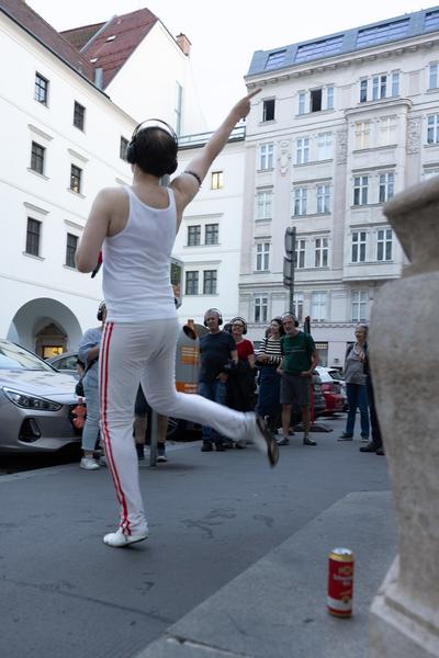 Austrofred &quot;Magic Music Walk&quot; (Wir.Sind.Wien.Festival @ 1010, 1.6.2025) Foto: eSeL.at - Lorenz Seidler