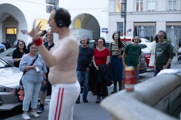 Austrofred &quot;Magic Music Walk&quot; (Wir.Sind.Wien.Festival @ 1010, 1.6.2025) Foto: eSeL.at - Lorenz Seidler