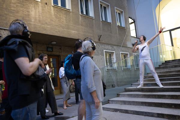 Austrofred &quot;Magic Music Walk&quot; (Wir.Sind.Wien.Festival @ 1010, 1.6.2025) Foto: eSeL.at - Lorenz Seidler