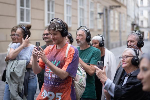 Austrofred "Magic Music Walk" (Wir.Sind.Wien.Festival @ 1010, 1.6.2025) Foto: eSeL.at - Lorenz Seidler