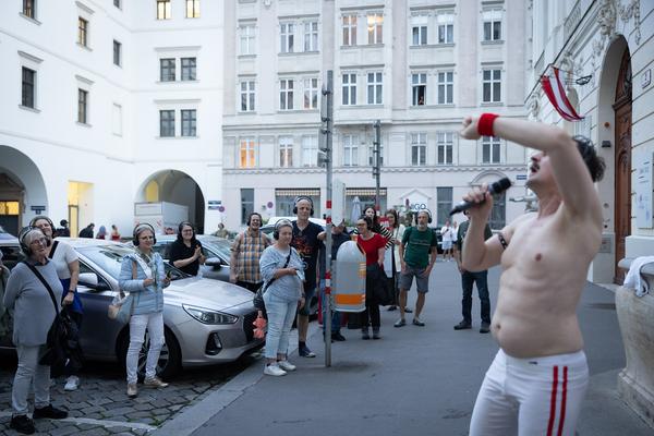 Austrofred "Magic Music Walk" (Wir.Sind.Wien.Festival @ 1010, 1.6.2025) Foto: eSeL.at - Lorenz Seidler
