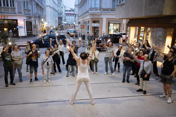 Austrofred "Magic Music Walk" (Wir.Sind.Wien.Festival @ 1010, 1.6.2025) Foto: eSeL.at - Lorenz Seidler