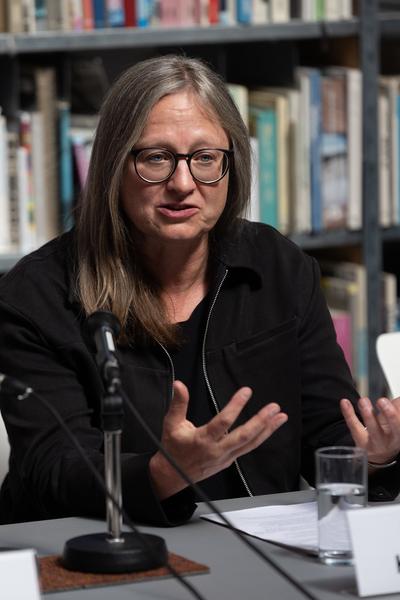 Neue Direktorin des Architektur-zentrum Wien: Doris Kleilein (Pressekonferenz AzW Bibliothek, 22.4.2026) Foto: eSeL.at - Lorenz Seidler
