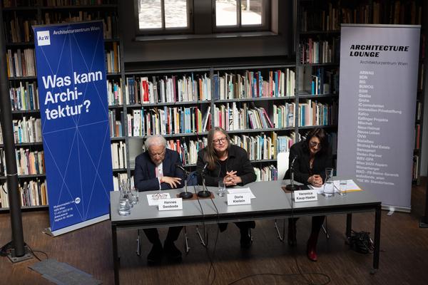 Neue Direktorin des Architektur-zentrum Wien: Doris Kleilein (Pressekonferenz AzW Bibliothek, 22.4.2026) Foto: eSeL.at - Lorenz Seidler