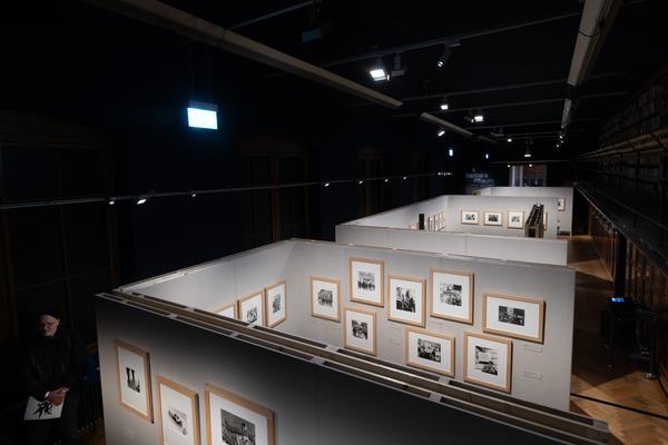 Barbara Pflaum: Schaufenster des Alltags (MAK, 15.4. - 16.8.2026) Foto: eSeL.at - Lorenz Seidler