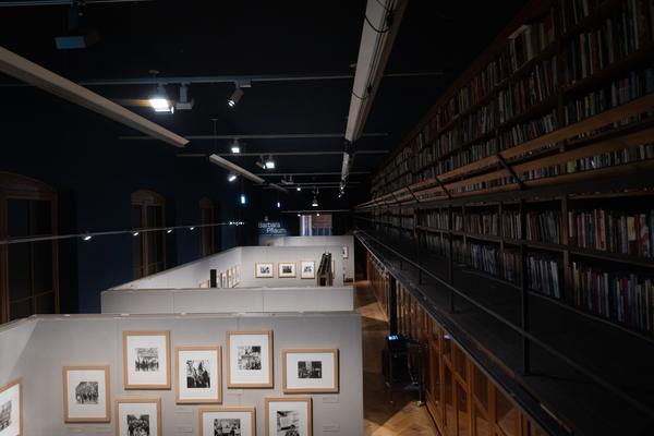 Barbara Pflaum: Schaufenster des Alltags (MAK, 15.4. - 16.8.2026) Foto: eSeL.at - Lorenz Seidler