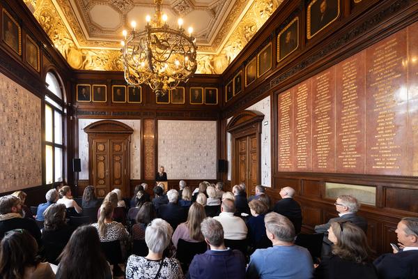 Festakt: Berufstitel "Professorin" an Frau Dr.in Johanna Schwanberg (Künstlerhaus Ranftlzimmer, 21.4.2026) Foto: eSeL.at - Lorenz Seidler