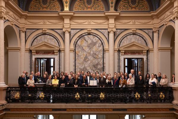 Festakt: Berufstitel "Professorin" an Frau Dr.in Johanna Schwanberg (Künstlerhaus Ranftlzimmer, 21.4.2026) Foto: eSeL.at - Lorenz Seidler
