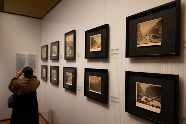 Blutregen. Fotografie und Waffenhandel (Weltmuseum Wien, 29.9.2026 - 18.4.2027) Foto: eSeL.at - Lorenz Seidler
