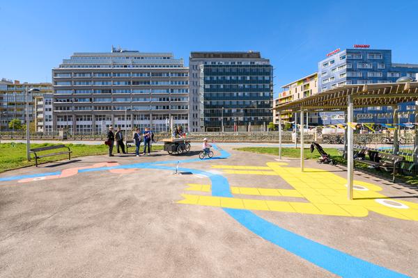 Creatives for Vienna – Making Spaces X Klima Biennale Wien: Bruno – Workshop „Let’s Bruno“ (Bruno-Pittermann-Platz, 24.04.2026) Foto: Wirtschaftsagentur Wien / eSeL.at - Joanna Pianka