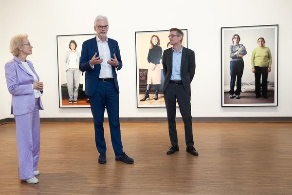 CARE MATTERS. Eine Ausstellung der SAMMLUNG VERBUND (Albertina, 12.3. - 28.6.2025) Foto: eSeL.at - Lorenz Seidler